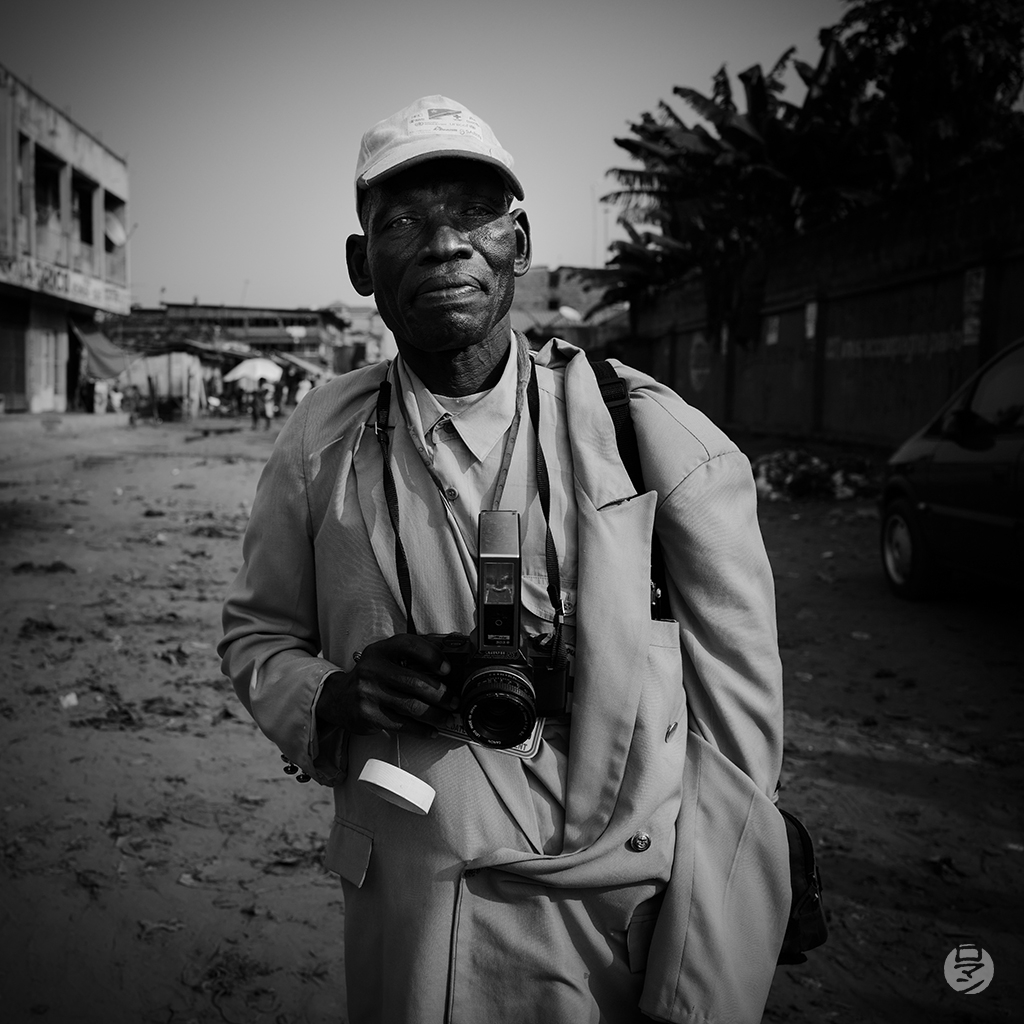 Portrait d’un photographe, Kinshasa, Congo, photographie de Romain Guélat